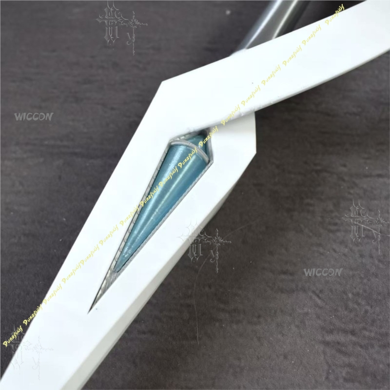 Sapphire Knight Cosplay Prop R - Anime Convention Merchandise 评论和价格